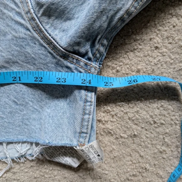 ZARA Lightwash Cropped Distressed Denim Jacket Small - Picture 9 of 11